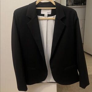 Bar III Black Women's Tailored Blazer